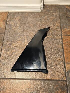 84261836 Oem Gm 2014-2018 Impala Exterior Rear Applique Window Trim Right