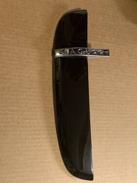 8x23-280b11-ae Oem Jaguar Xf Left Side Lh Fender Trim Black 2009 2010 2011