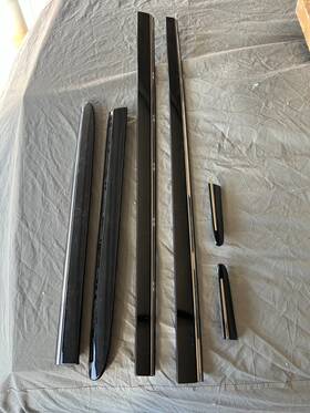 A2116901962 Oem 2003 2004 2005 2006 2007 2008 2009 Mercedes W211 E-class Door Molding