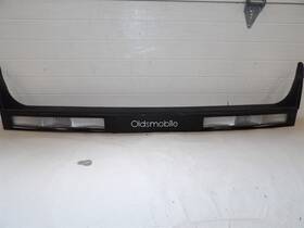05978325 Oldsmobile Cutlass Supreme 1992-1997 2 Dr Lower Tail Finish Panel With Reverse
