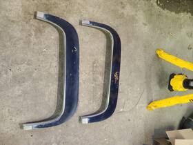 22502330 Oldsmobile 1980-1984 88 98 Fender Skirt Set