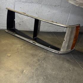 Oldsmobile 22511535 1982-1986 Olds Ciera Headlight Bezel Trim Lh Left Drivers Side