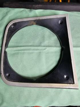 600002k Original Headlight Bezel Door Ring Pair 1972-1973 Jeep Commando