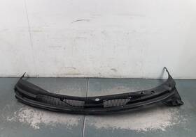 10299673 Pontiac 2000 Trans Am Windshield Cowl #3041 A12