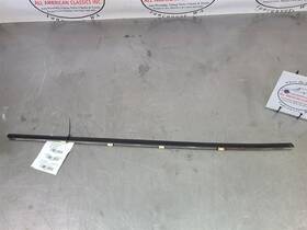 127.gm2n06 Pontiac 2004-06 Gto Passengers Side Door Belt Moulding Nice 92093580 - Oem