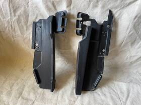 92118910 Pontiac 92118908 04-06 Gto Lh Rh Radiator Air Baffle Trim Moldings 92118910 Pontiac 92118908 04-06 Gto Lh Rh Radiator Air Baffle Trim Moldings