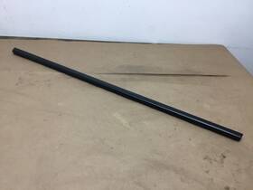 158f Porsche Cayenne Gts Rear Right Door Window Weather Strip Molding Seal 03-10 A