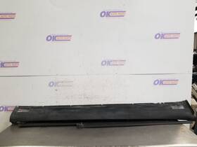 189.po1417 Porsche 17 2017 Cayenne Oem Rocker Panel Moulding Side Skirt Passenger Right