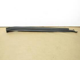 971854884 Porsche Panamera 4 2017 Right Passenger Rocker Molding Trim Panel Cover 17-23