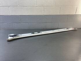 992854884b Porsche 2020 - 2024 911 Carrera Right Lower Rocker Panel White Oem Note