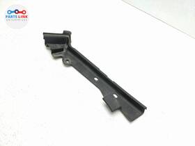Pt00449332-b Rivian 2022-24 R1s Front Right Apron Trim Finisher Bracket Molding Cover Panel