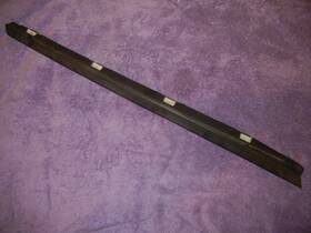 4330031 Saab 94 - 2002 Ng900 9-3 Hatchback Left Windshield Molding