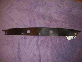 6938369 Saab Classic 900 Front Air Shield
