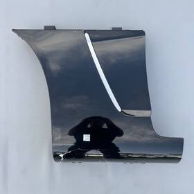 15225659 Saturn 07-10 Sky Front Left Fender Shell Cover Panel Black Cracks For Repair
