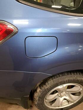 177.su1t15 Subaru 2015 Forester Fuel Filler Door Sku#4395513