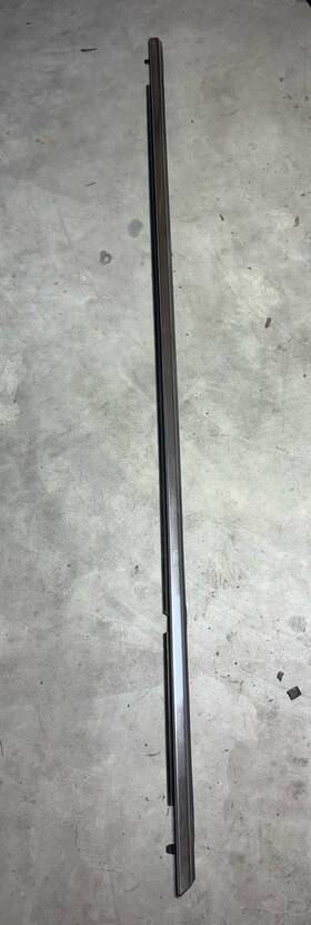 62280al02b Subaru 2015-2019 Outback Rear Right Door Belt Window Molding Trim Oem