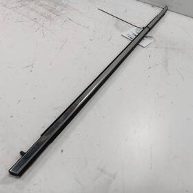 829.su1q16 Subaru Outback Legacy Window Weather Strip Trim Rear Right Passenger 2017 2016