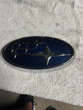 93013xc000 Subaru Used Oem Front Grill Emblem Badge Logo