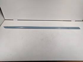J101sfl521m2 Subaru 2018 Crosstrek Oem Rh-front Door Body Side Molding