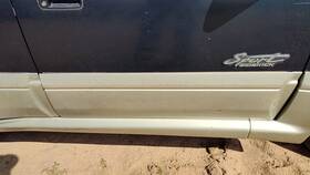 Suzuki 7756077e00y26 1996 97 Sidekick Passenger Right Front Moulding From Door Oem Trim Strip