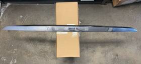 1035369-00-d Tesla 2016-2023 Model X Lift Gate Trim Molding Black Oem