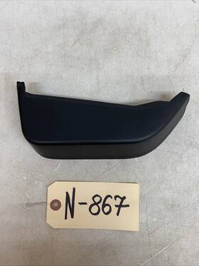 1058813-00-b Tesla 16-21 Model X Tail Light Trim Right Side Oem 867 B98
