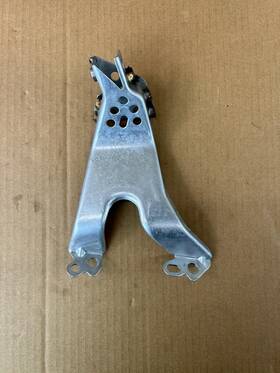 1082313 Tesla 2017-24 Model 3 Y Screen Mounting Mount Support Bracket Left Oem