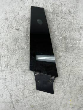 1092307-00-b Tesla Oem 2016-2020 Model S Right B-pillar Applique Glass/camera