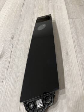 1100437-00-e Tesla 2017-2023 Model 3 M3 Driver Exterior B-pillar Applique Glass Camera Left