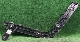 1494044-00-a Tesla 2020-2024 Model Y Rear Right Bumper Retainer Bracket Oem