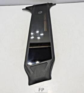 1506885-00-d Tesla 2020-2024 Oem Model Y Left Driver Side Exterior B Pillar Trim With Camera