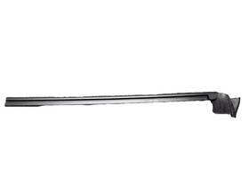 1516943-00-a Tesla 2020-2023 Model Y Front Right Door Window Belt Molding Oem