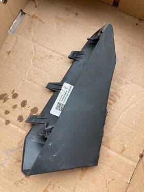 1780809-00-b Tesla Cybertruck Front Left Bumper Fairing 2023-2024 Scratched