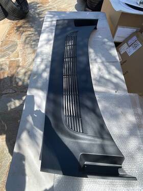 Tesla Oem 1930439-01-d 2025-2026-2027 For Model Y Juniper Frunk Rear Apron 1930438-01-c
