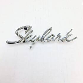 4420108 The Parts Place Inc. 1964-66 Buick Skylark Rear Quarter Panel Emblem - Original Oem