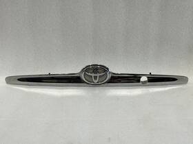7680107010 Toyota 195.to1o04 2000 2001 2002 2003 2004 Avalon Trunk Finish Panel Chrome Trim