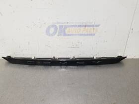 195.to1u21 Toyota 21 2021 Camry Xse Decklid Tail Finish Panel Black