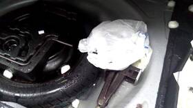 198-51005l Toyota Driver Left Center Pillar Fits 09-13 Corolla 912909451