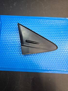 60117-47040 Toyota 2023-2025 Prius Front Right Exterior A-pillar Molding Trim