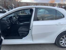 6131206110 Toyota 2018-2024 Camry Left Rocker With Post White Pc 040 2.5l At Fwd 100k Le 62850