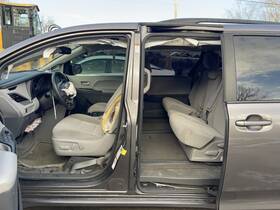 6131208020 Toyota 2011-2020 Sienna Left Rocker With Post Gray Pc 1h1 3.5l At Fwd 61k Le 64151