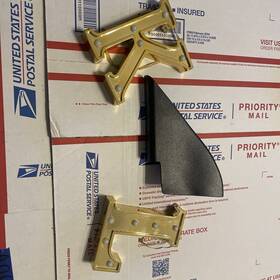 67492-48050 Toyota Oem Genuine Garnish Front Door Lower Frame Bracket Lh Clean