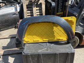 75087-04060 Toyota 2005-2015 Tacoma Rear Right Passenger Quarter Bed Flare Wheel Molding Oem
