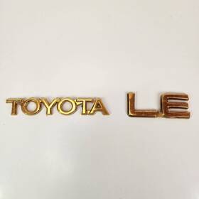 75443-33010 Toyota 92-96 Camry Le Gold Trunk Emblem Script Badge Nameplate Oem Rear 93 94 95