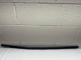 75710-47040 Toyota 2016-2022 Prius Front Right Molding Kit Weather Strip Trim Cover Oem