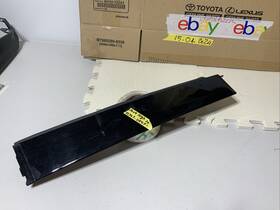 75762-0e021 Toyota 2014-2019 Highlander Front Left Door Pillar Molding Lh Oem Tab Crack