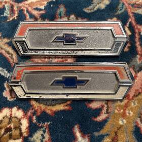 4845 Trim Parts Tailgate Emblem / For 1968 Chevy El Camino Lot Of 2