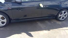 Volkswagen 189.vw1g16 Golf Gti 2016 Rocker Panel Moulding 681571
