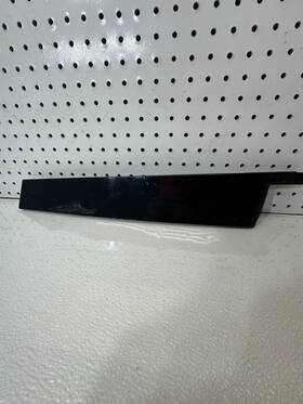 7p6837902b Volkswagen 2011-2017 Vw Touareg - Front Right Exterior Door / Window Trim