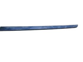 30648374 Volvo 2001-2009 S60/s60r/v70/v70r Passenger Front Door Molding Trim Magic Blue